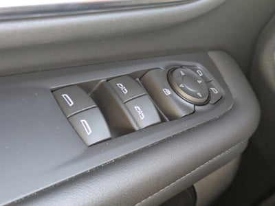 2023 Chevrolet Suburban LS