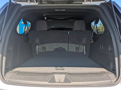 2023 Chevrolet Suburban LS