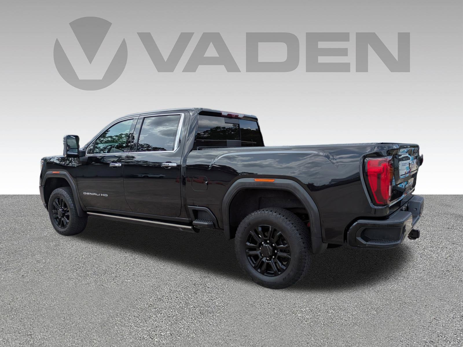 2023 GMC Sierra 3500HD Denali