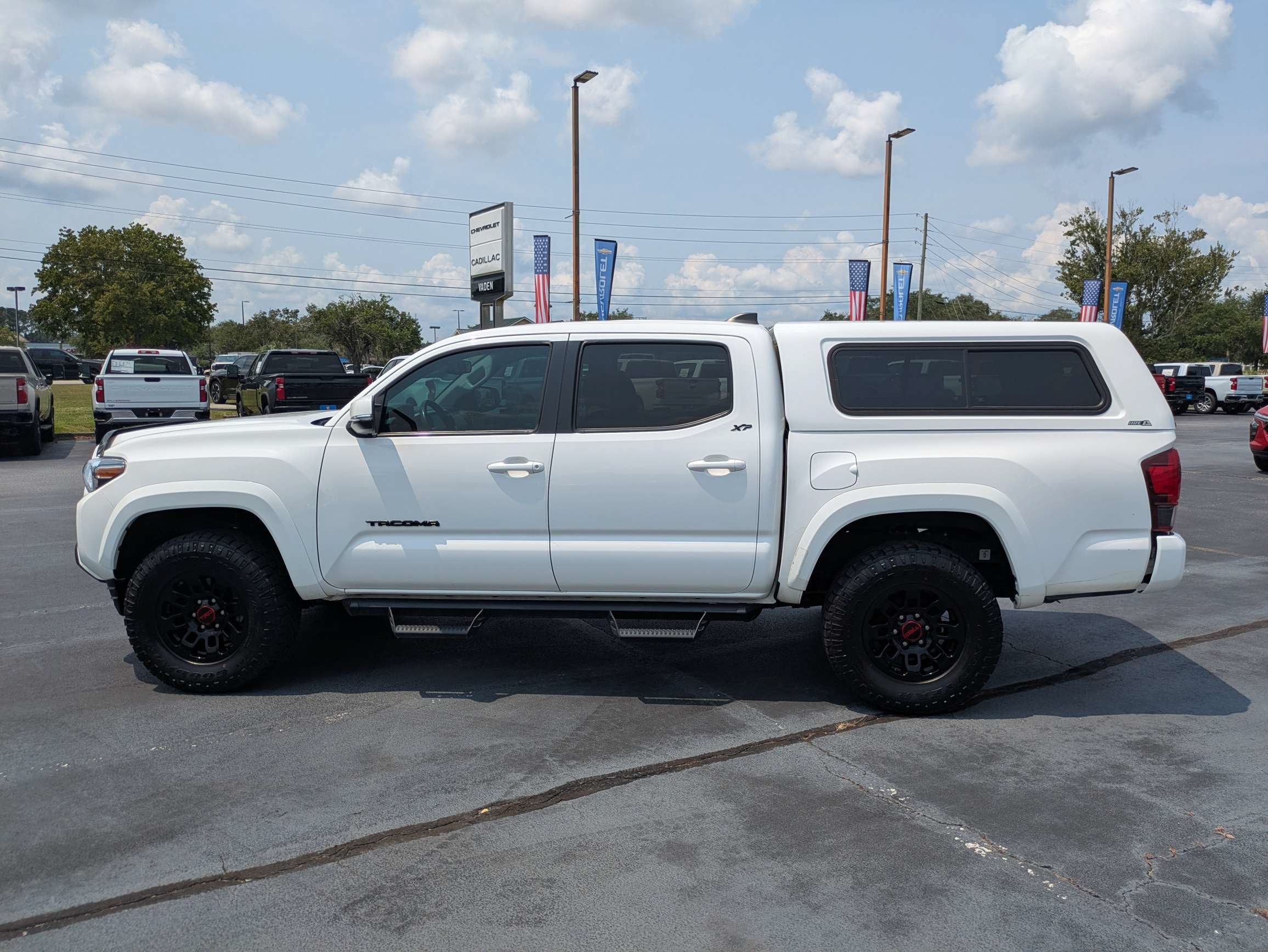 2023 Toyota Tacoma 4WD SR5