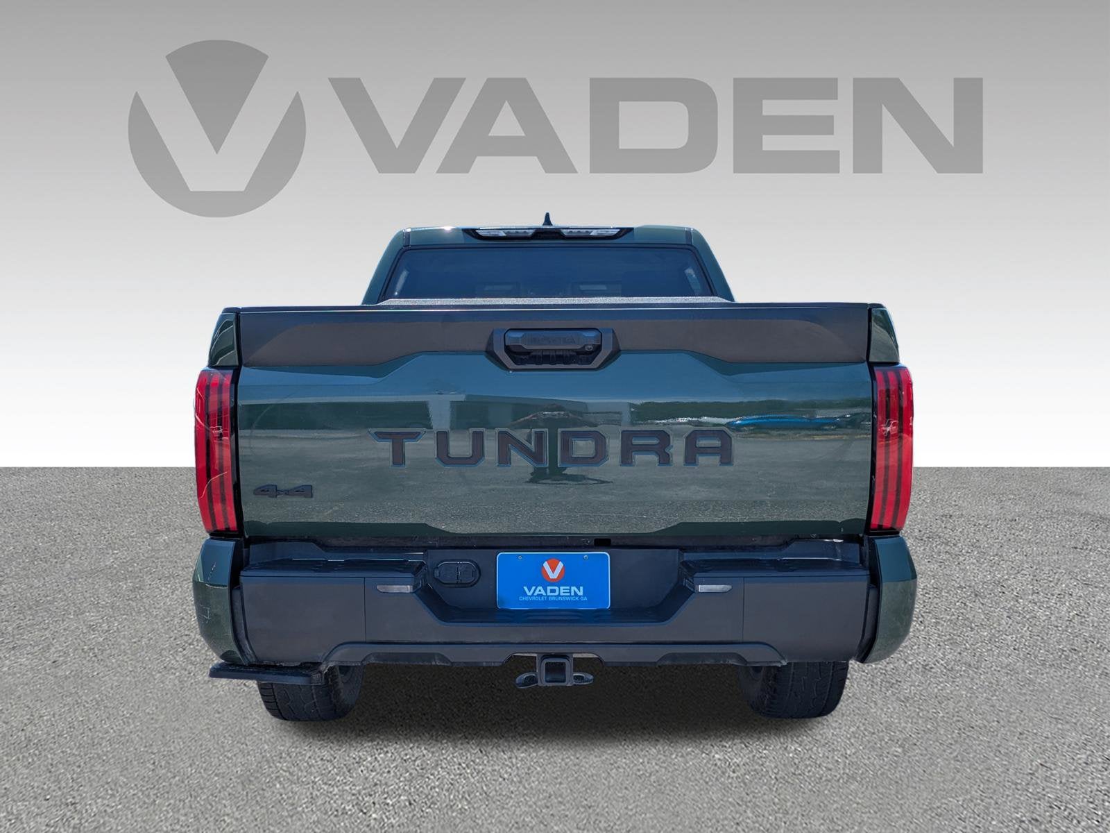 2023 Toyota Tundra 4WD SR5