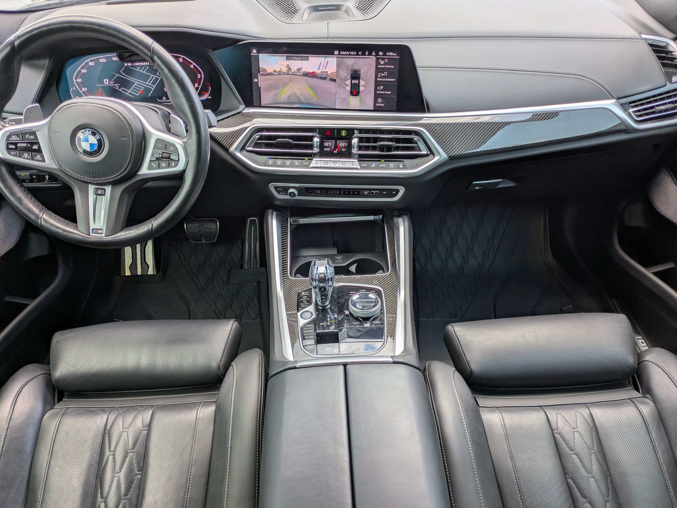 2023 BMW X6 M50i