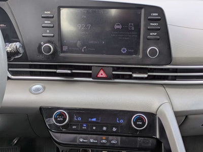 2023 Hyundai Elantra SEL