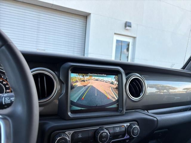 2023 Jeep Wrangler 4-Door Sahara 4x4