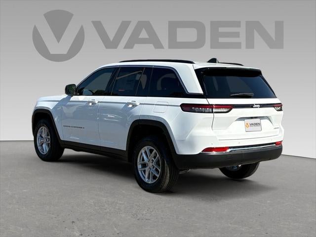 2026 Jeep Grand Cherokee GRAND CHEROKEE LAREDO 4X2