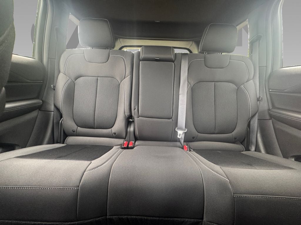 2025 Jeep Grand Cherokee GRAND CHEROKEE LAREDO X 4X2