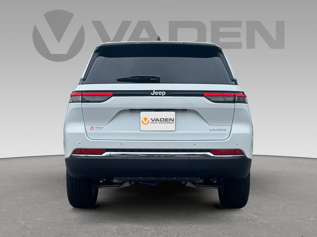 2025 Jeep Grand Cherokee GRAND CHEROKEE LAREDO X 4X2