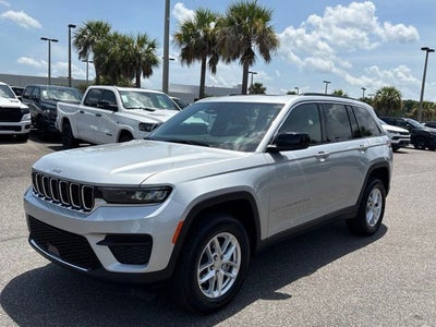 2026 Jeep Grand Cherokee GRAND CHEROKEE LAREDO X 4X2