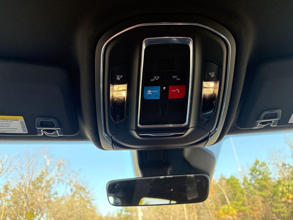 2026 Jeep Grand Cherokee GRAND CHEROKEE LAREDO 4X2