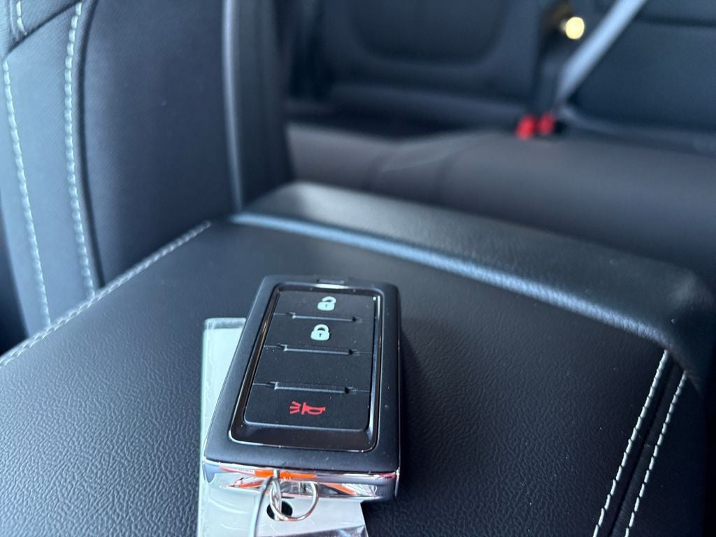 2026 Jeep Grand Cherokee GRAND CHEROKEE LAREDO 4X2