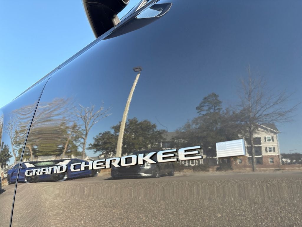 2026 Jeep Grand Cherokee GRAND CHEROKEE LAREDO 4X2