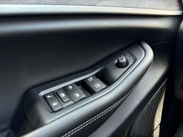 2026 Jeep Grand Cherokee GRAND CHEROKEE LAREDO ALTITUDE 4X2