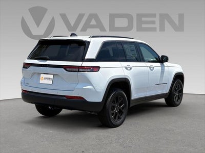 2026 Jeep Grand Cherokee GRAND CHEROKEE LAREDO ALTITUDE 4X2