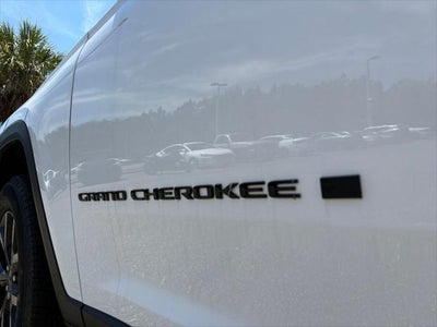 2026 Jeep Grand Cherokee GRAND CHEROKEE LAREDO ALTITUDE 4X2