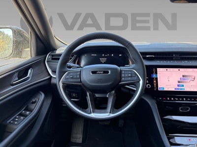 2026 Jeep Grand Cherokee GRAND CHEROKEE LAREDO ALTITUDE 4X2