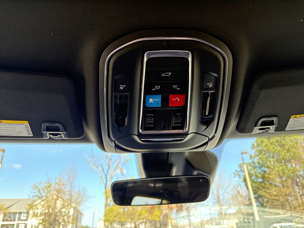 2026 Jeep Grand Cherokee GRAND CHEROKEE LAREDO ALTITUDE 4X2