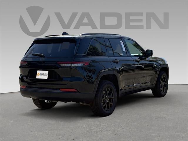 2026 Jeep Grand Cherokee GRAND CHEROKEE LAREDO ALTITUDE 4X2