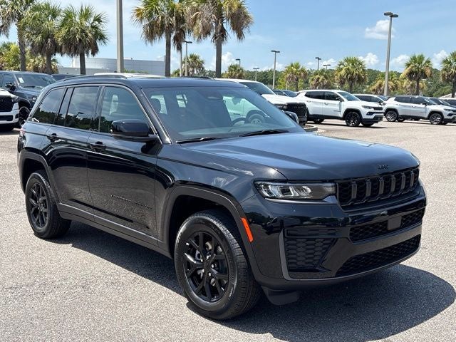 2026 Jeep Grand Cherokee GRAND CHEROKEE LAREDO ALTITUDE 4X2