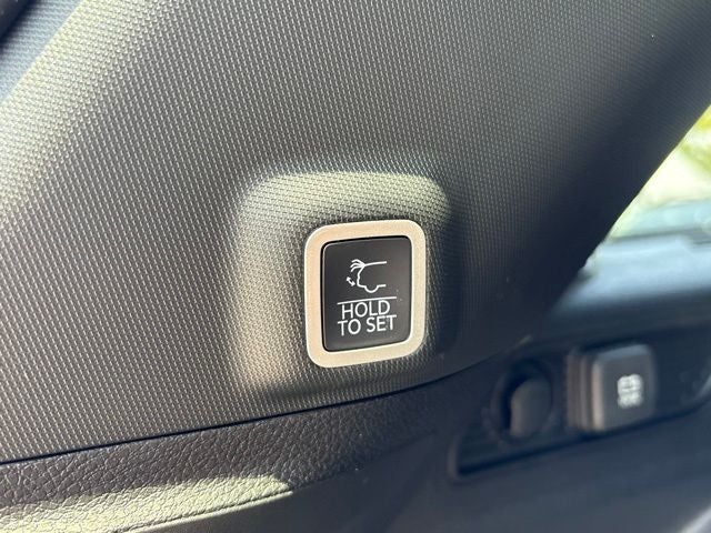 2026 Jeep Grand Cherokee GRAND CHEROKEE LAREDO ALTITUDE 4X2