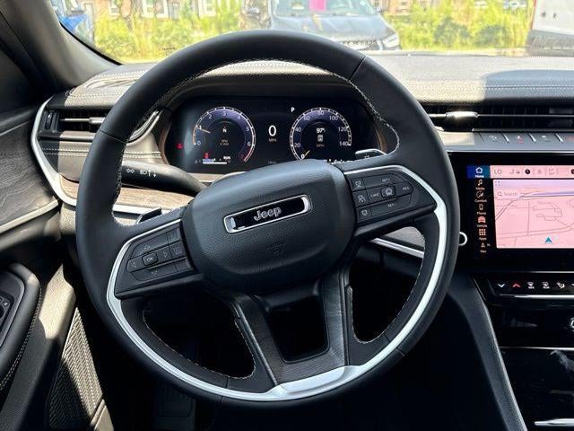 2026 Jeep Grand Cherokee GRAND CHEROKEE LAREDO ALTITUDE 4X2