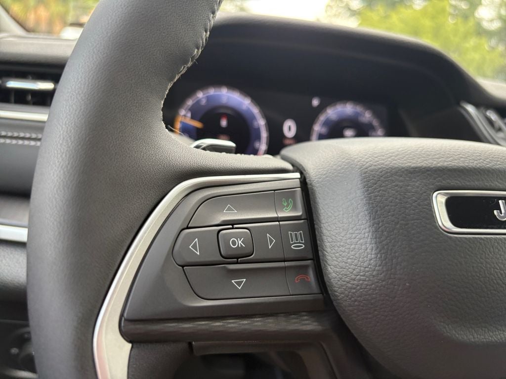 2025 Jeep Grand Cherokee GRAND CHEROKEE ALTITUDE 4X4