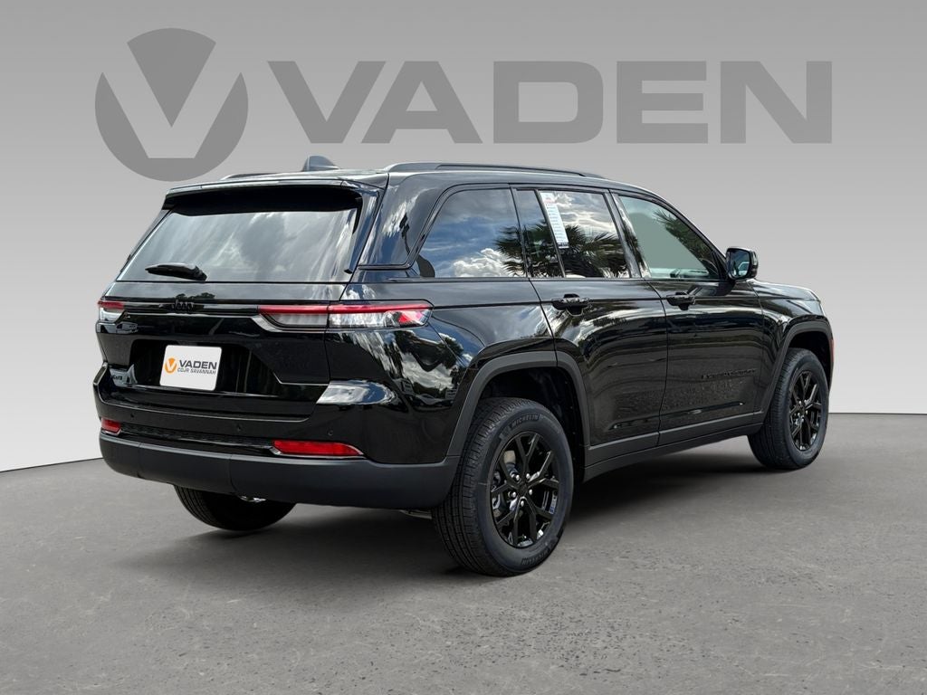 2025 Jeep Grand Cherokee GRAND CHEROKEE ALTITUDE 4X4