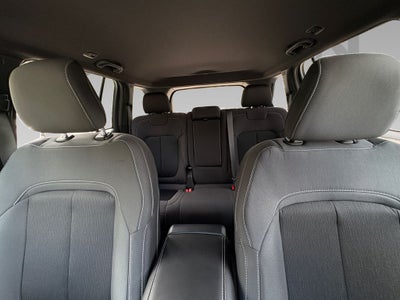 2025 Jeep Grand Cherokee GRAND CHEROKEE LAREDO 4X4