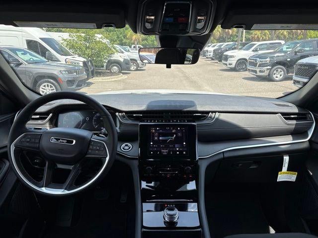 2026 Jeep Grand Cherokee GRAND CHEROKEE L LAREDO X 4X2