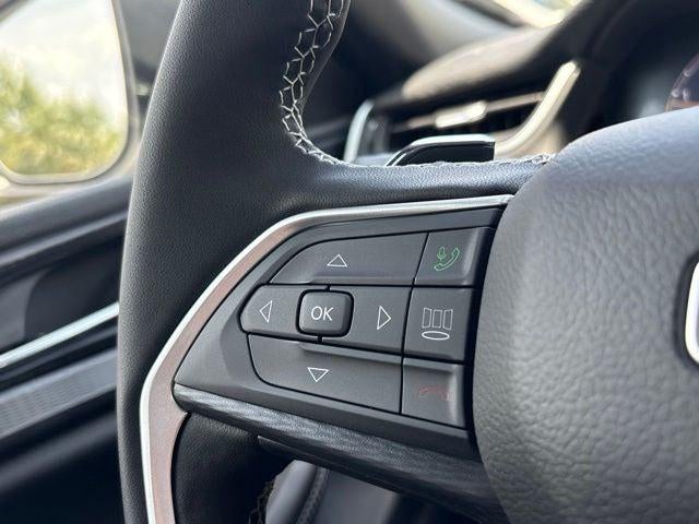 2026 Jeep Grand Cherokee GRAND CHEROKEE L LAREDO X 4X2