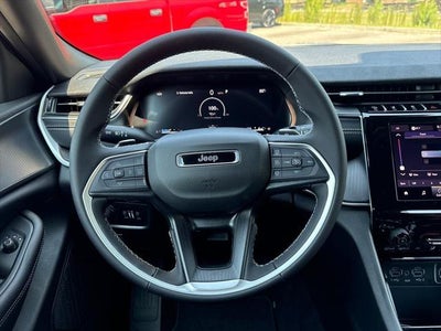 2026 Jeep Grand Cherokee GRAND CHEROKEE L LAREDO 4X2