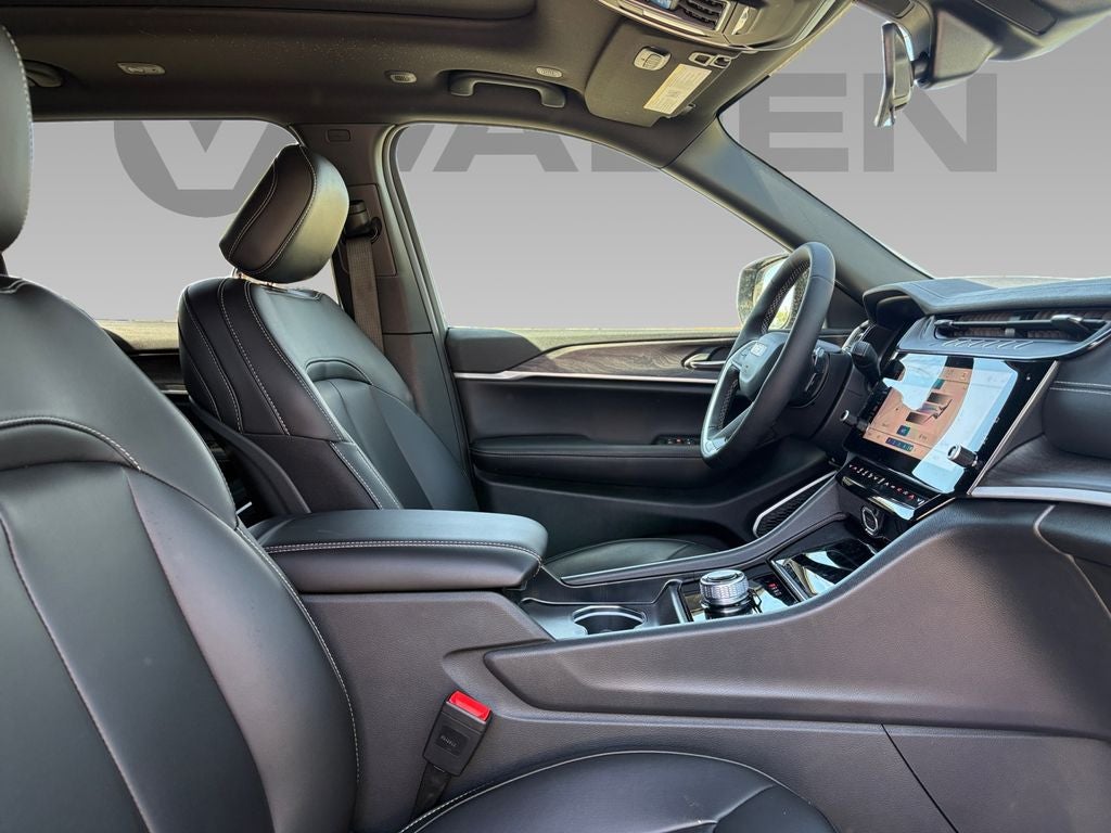 2026 Jeep Grand Cherokee GRAND CHEROKEE L LIMITED 4X2