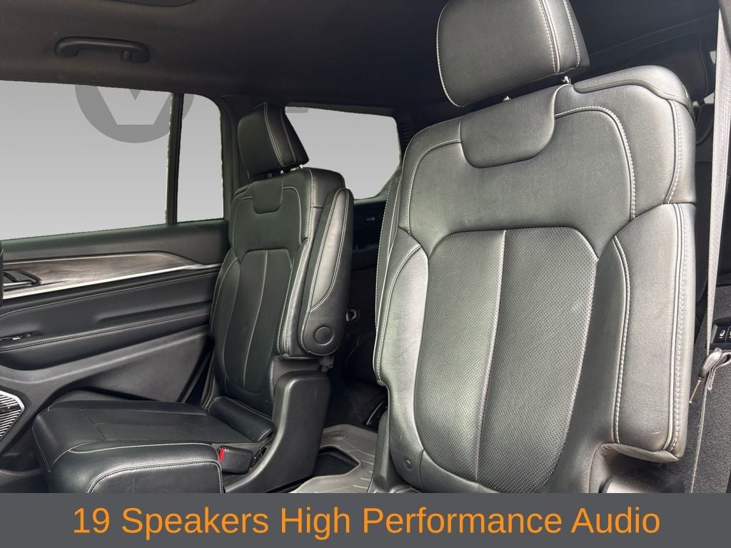 2022 Jeep Grand Cherokee L Overland 4x2
