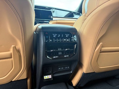 2026 Jeep Grand Cherokee GRAND CHEROKEE L SUMMIT 4X4