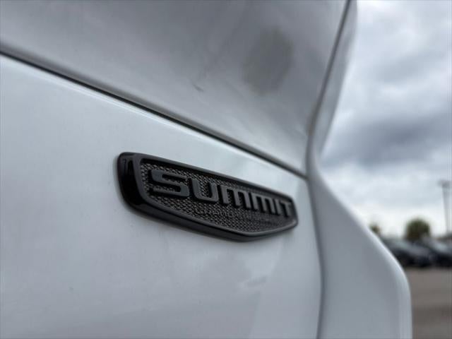 2026 Jeep Grand Cherokee GRAND CHEROKEE L SUMMIT 4X4