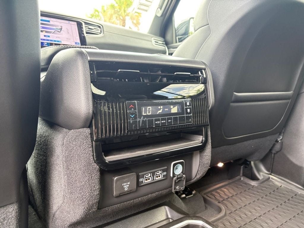2026 Jeep Grand Wagoneer GRAND WAGONEER UPLAND 4X4