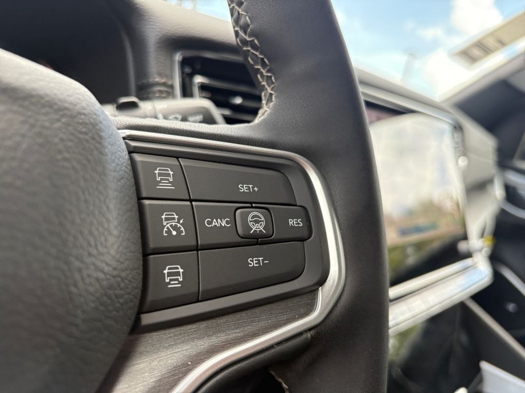 2026 Jeep Grand Wagoneer GRAND WAGONEER UPLAND 4X4