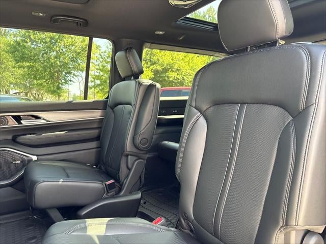 2026 Jeep Grand Wagoneer GRAND WAGONEER UPLAND 4X4
