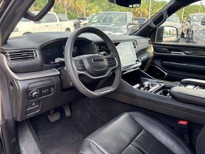 2022 Jeep Wagoneer Series III 4x4