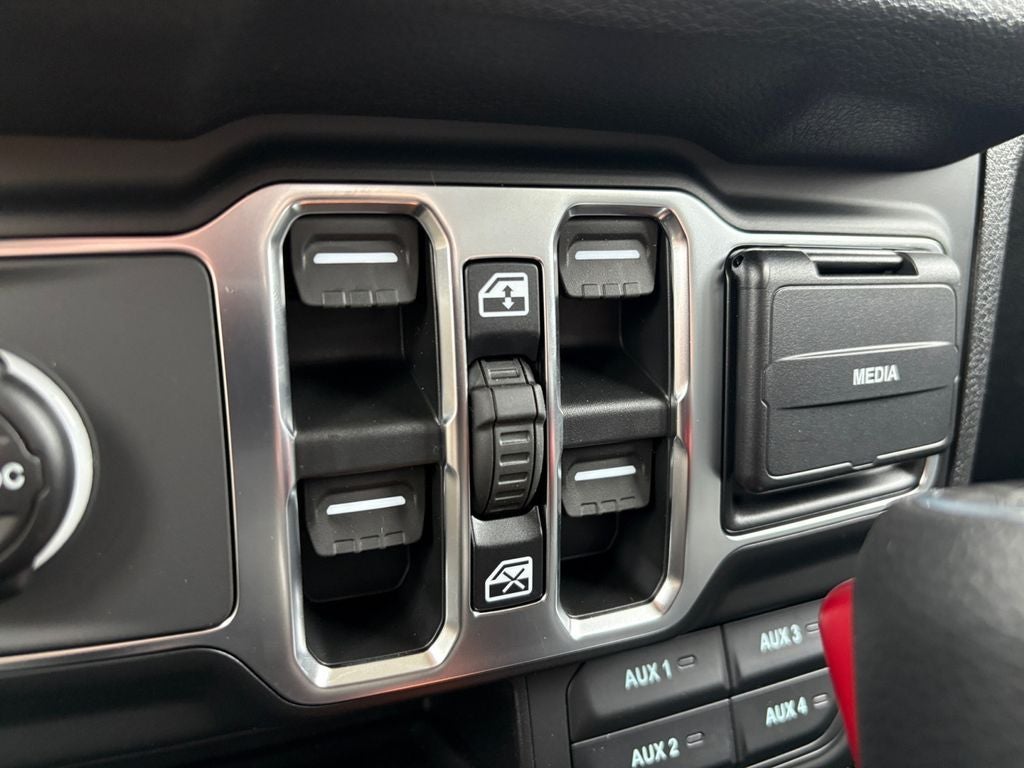 2026 Jeep Gladiator GLADIATOR SPORT S 4X4
