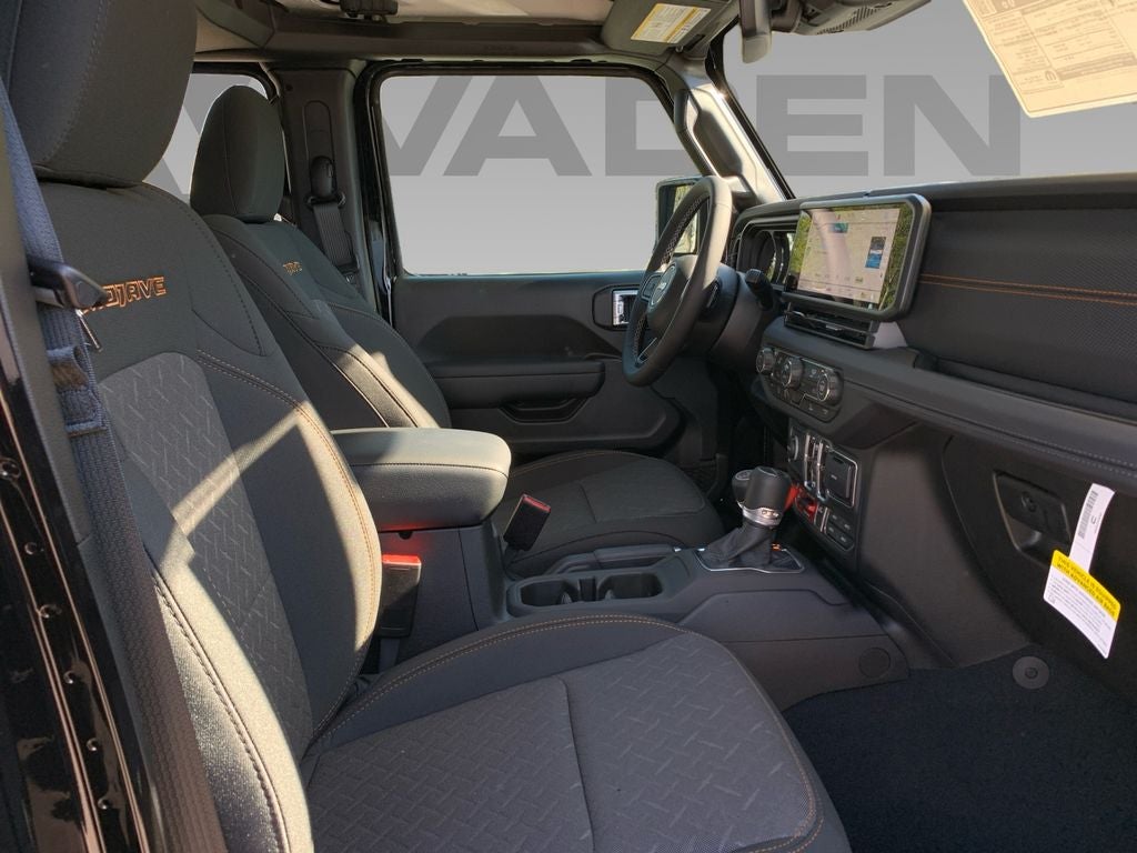 2025 Jeep Gladiator GLADIATOR MOJAVE 4X4