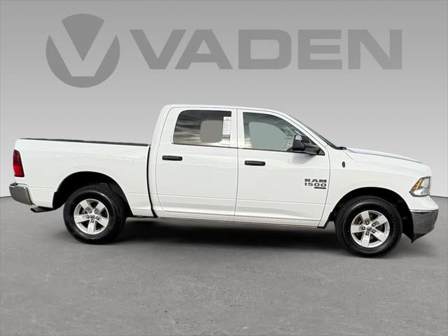 2023 RAM 1500 Classic SLT Crew Cab 4x4 5'7' Box