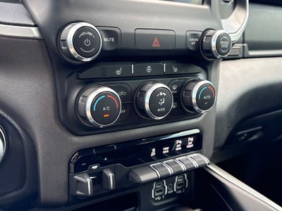 2022 RAM 1500 Big Horn Crew Cab 4x2 5'7' Box