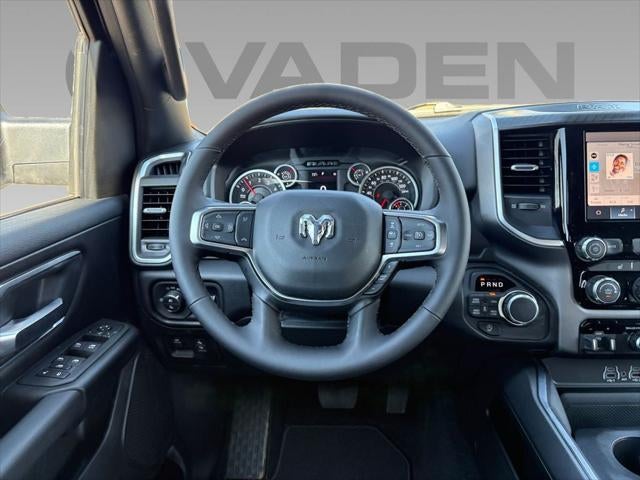 2026 RAM Ram 1500 RAM 1500 BIG HORN QUAD CAB 4X4 6'4' BOX