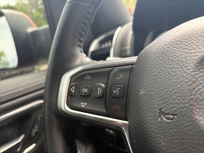 2022 RAM 1500 Laramie Crew Cab 4x4 5'7' Box