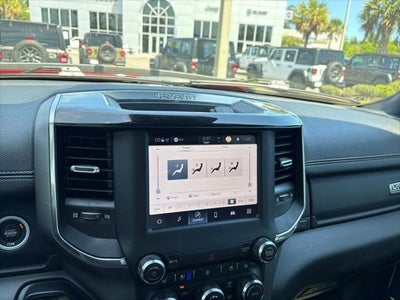 2022 RAM 1500 Laramie Crew Cab 4x4 5'7' Box