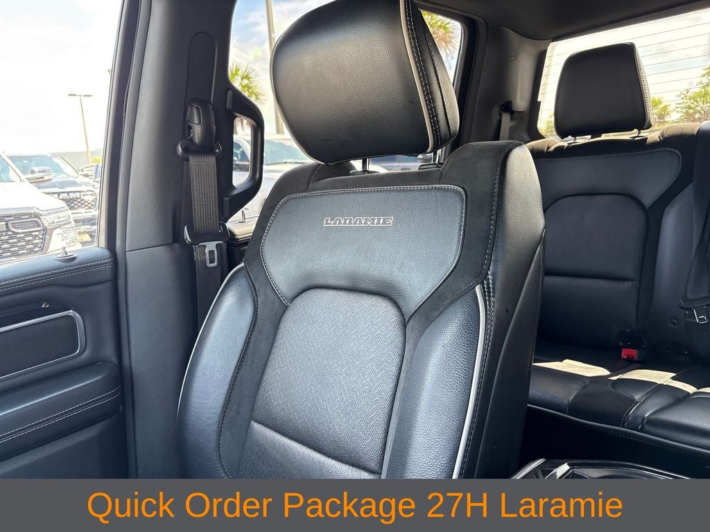 2022 RAM 1500 Laramie Crew Cab 4x4 5'7' Box