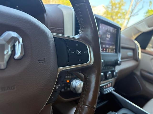 2020 RAM 1500 Laramie Crew Cab 4x4 5'7' Box