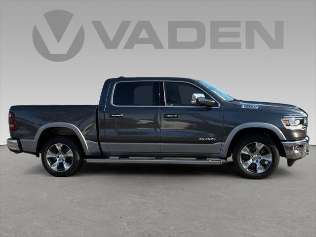 2020 RAM 1500 Laramie Crew Cab 4x4 5'7' Box