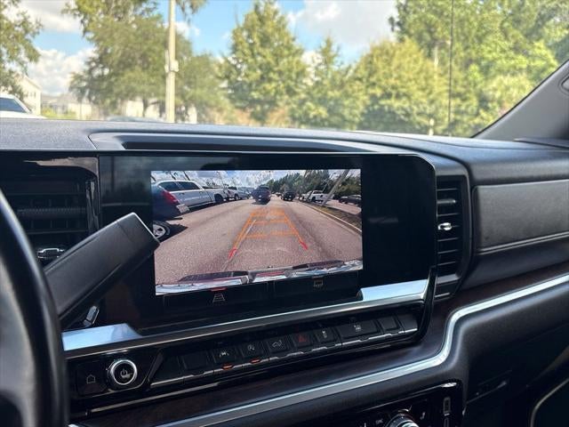 2025 GMC Sierra 1500 4WD Crew Cab Short Box SLT