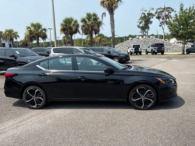 2024 Nissan Altima SR FWD